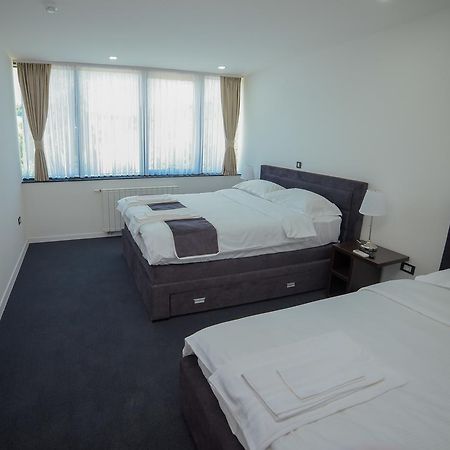 Motel Grand فليكا كلادوشا المظهر الخارجي الصورة